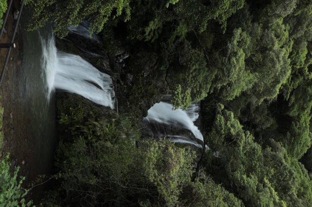 アランガチの滝